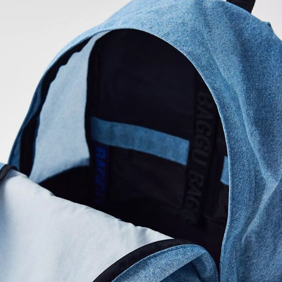 NWT Baggu Large Nylon Backpack - Digital Denim